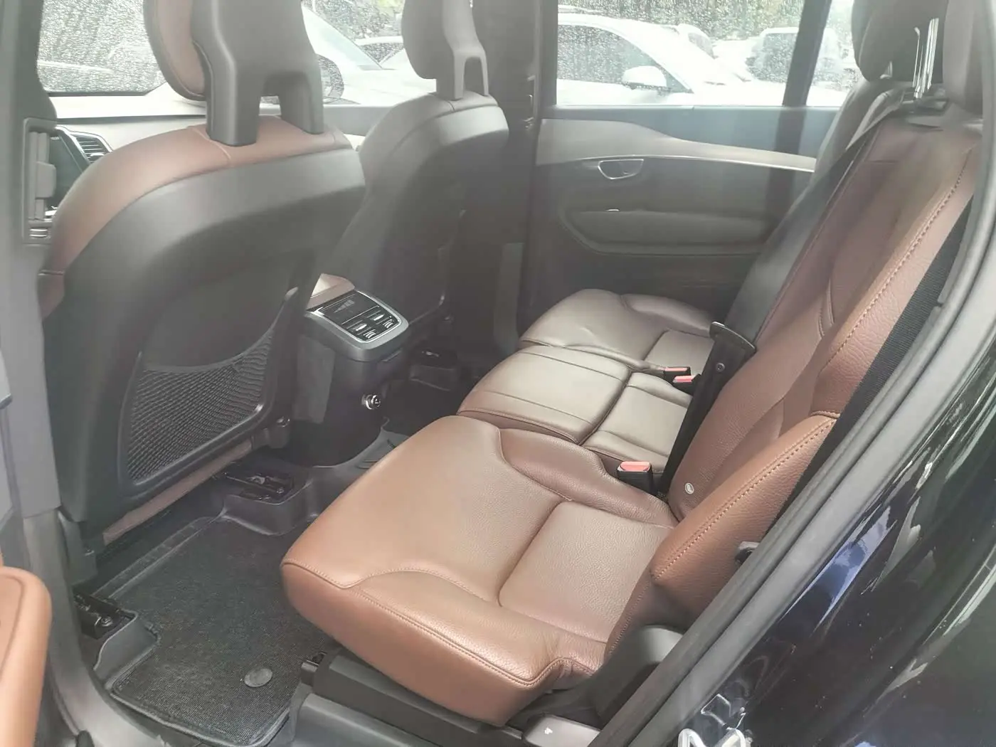 Volvo XC90 2018 — Photo 7/15