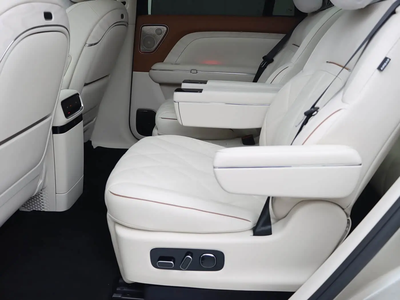 Voyah Auto VOYAH Taisan 2026 — Photo 14/20