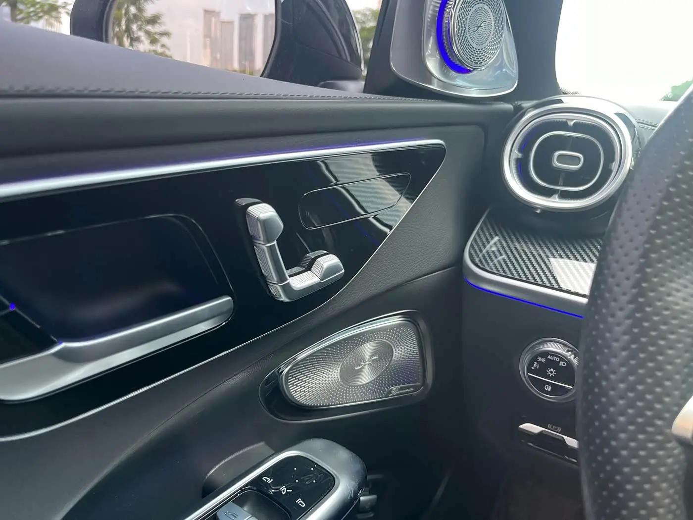 Mercedes-Benz C-Class 2023 — Фото 16/20