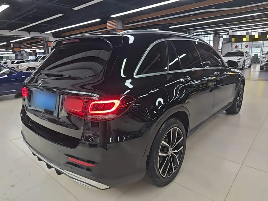 Mercedes-Benz GLC 2021 — Фото 7/20