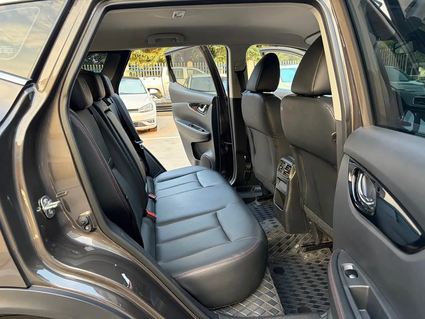 Nissan Qashqai 2024 — Photo 13/18