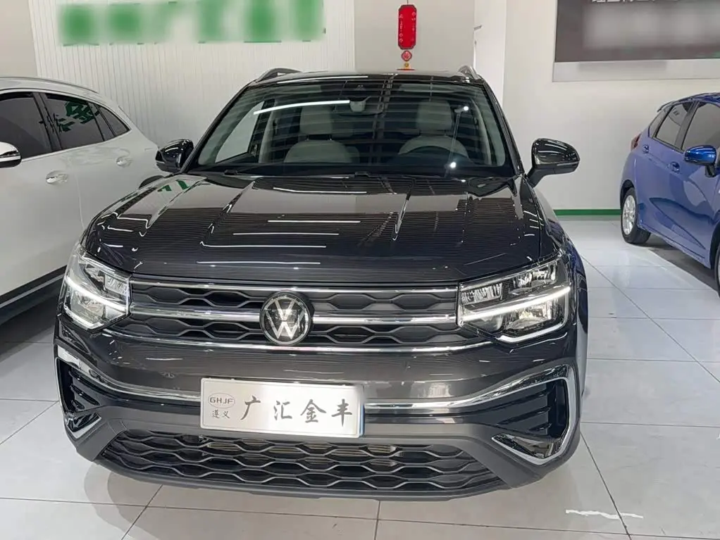 Volkswagen Tharu 2025 — Photo 9/20