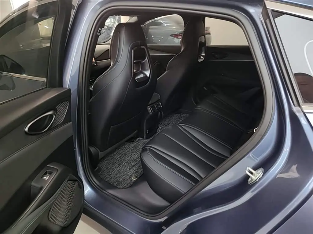 BYD Seal 06 New Energy 2025 — Photo 17/20