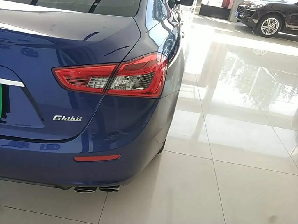 Maserati Ghibli 2016 — Photo 8/20