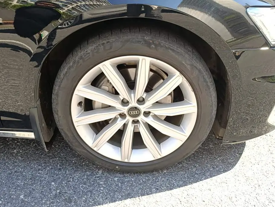 Audi A6L 2023 — Şəkil 6/16