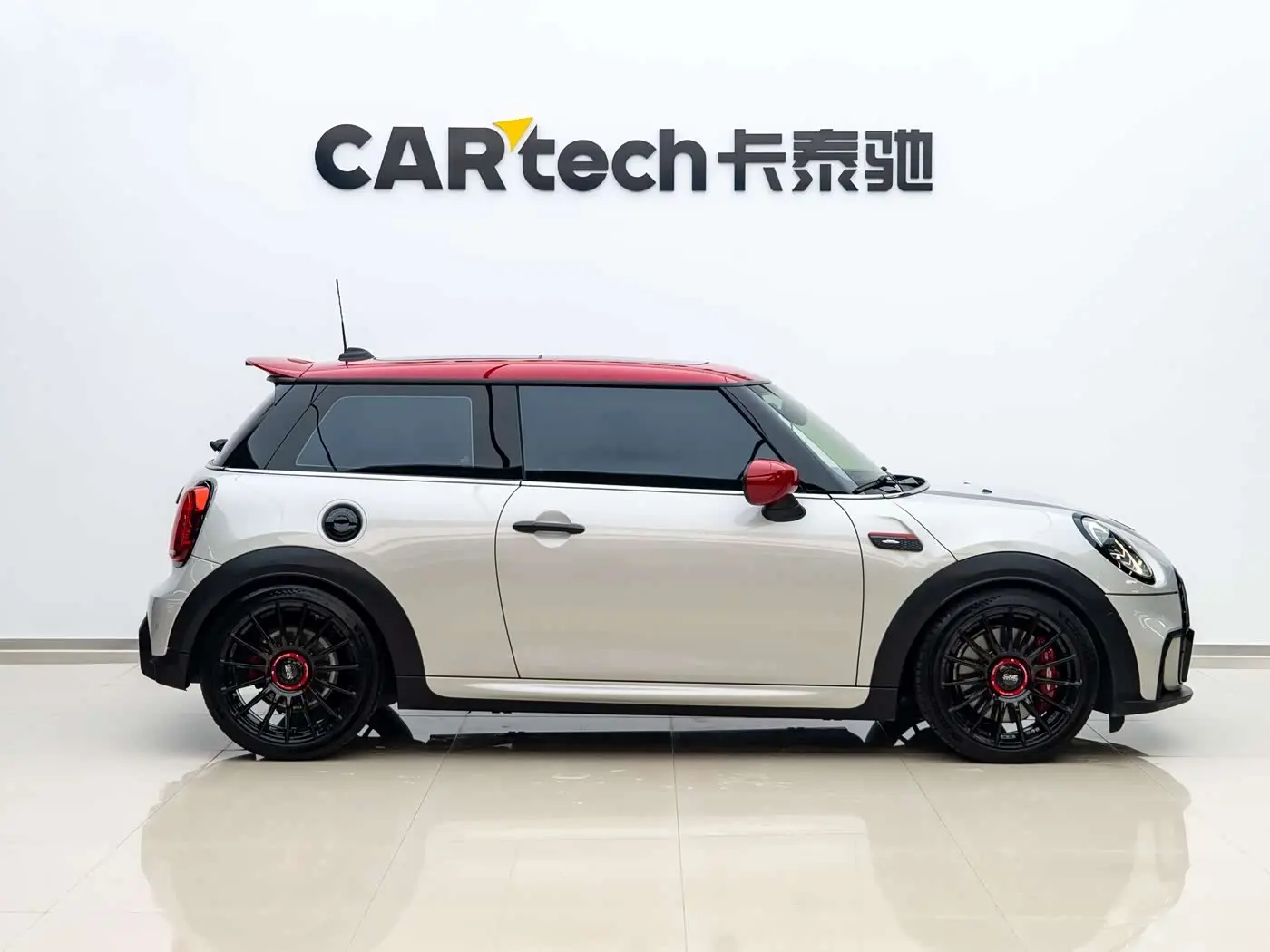 MINI JCW 2023 — ფოტო 3/19