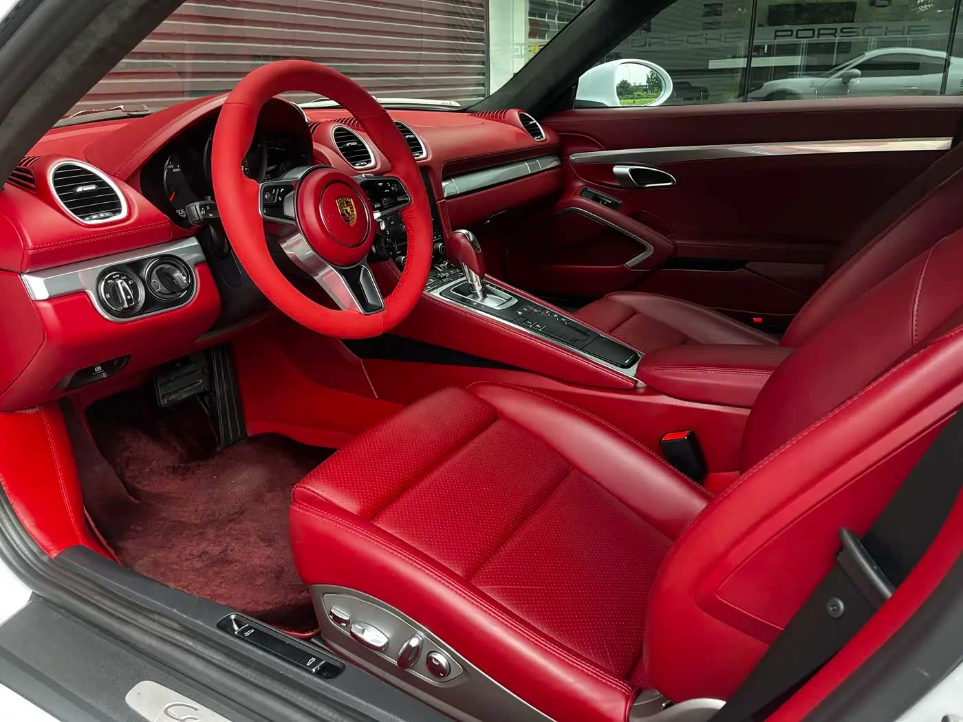 Porsche 718 2023 — Photo 13/19