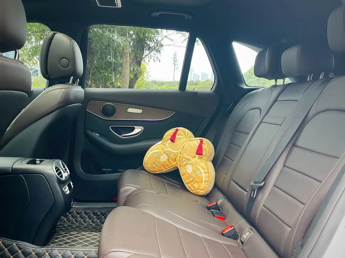 Mercedes-Benz GLC 2023 — Фото 18/20