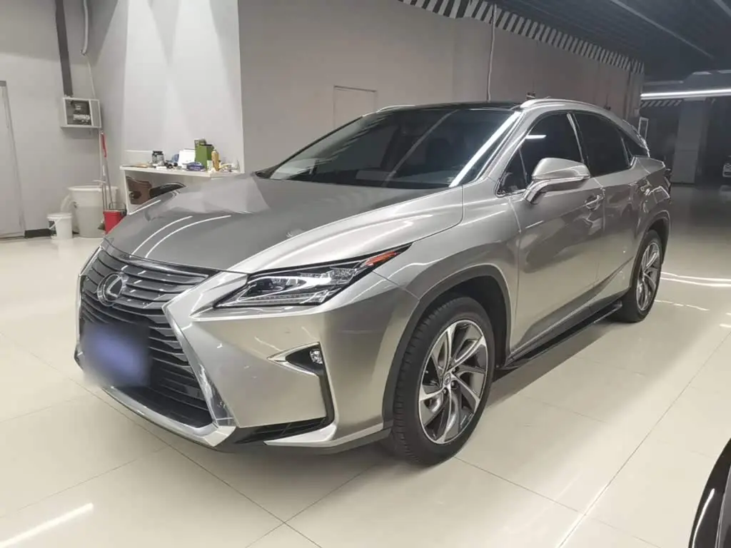 Lexus RX 2018 — Фото 2/20