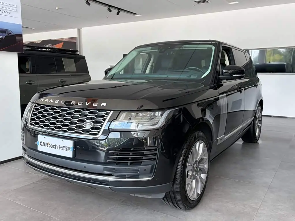 Land Rover Range Rover 2021 — Фото 1/19