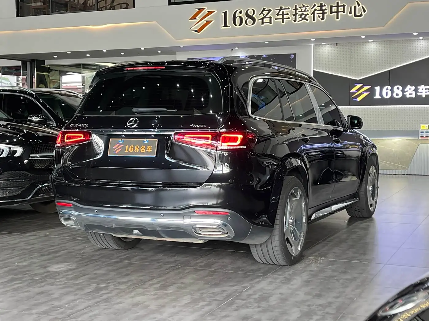 Mercedes-Benz GLS 2021 — Photo 6/20