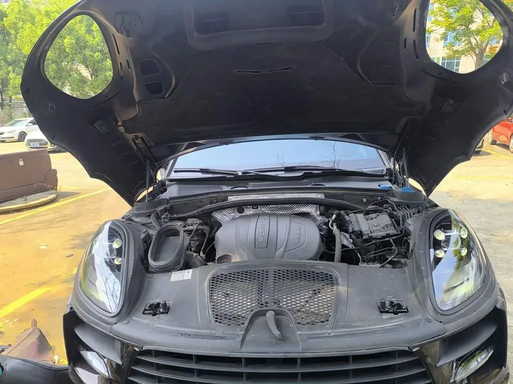Porsche Macan 2019 — Photo 20/20