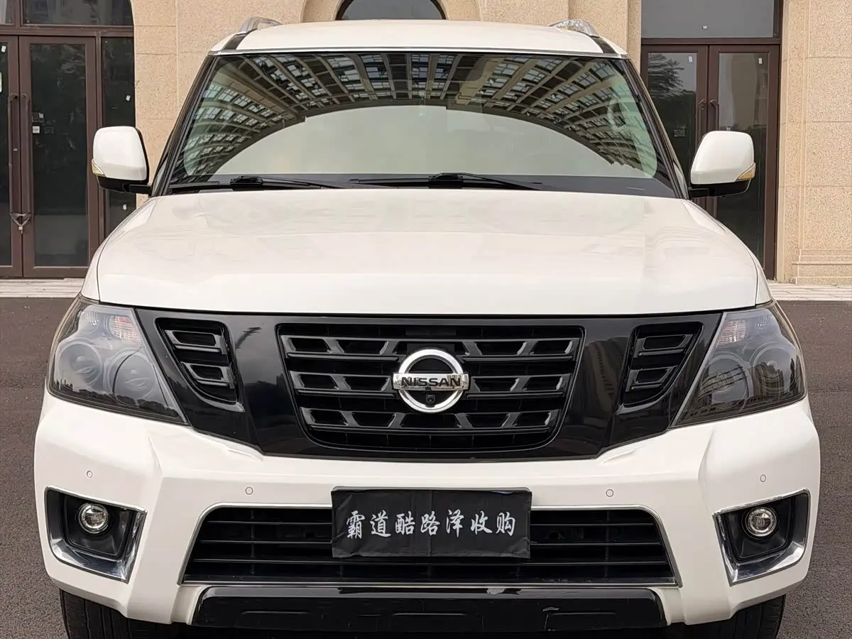 Nissan Patrol 2019 — Фото 3/14