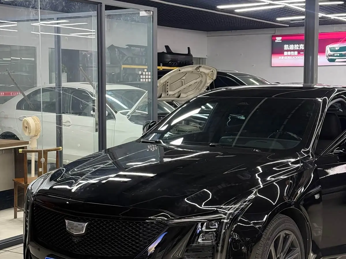 Cadillac CT5 2024 — Photo 2/7