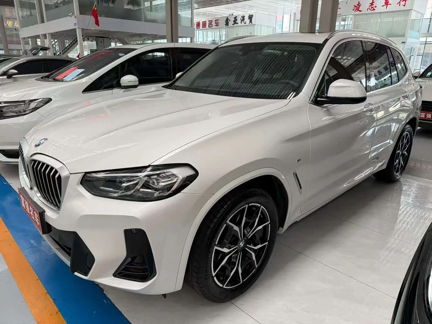 BMW X3 2024 — Фото 1/9