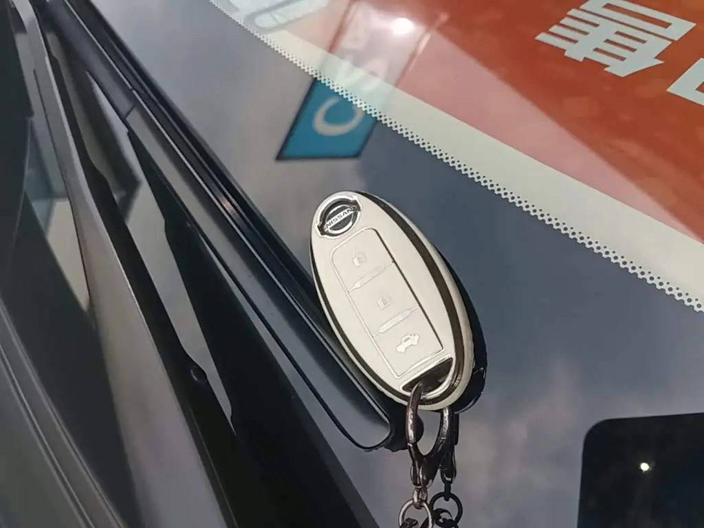 Nissan Teana 2022 — Photo 9/20