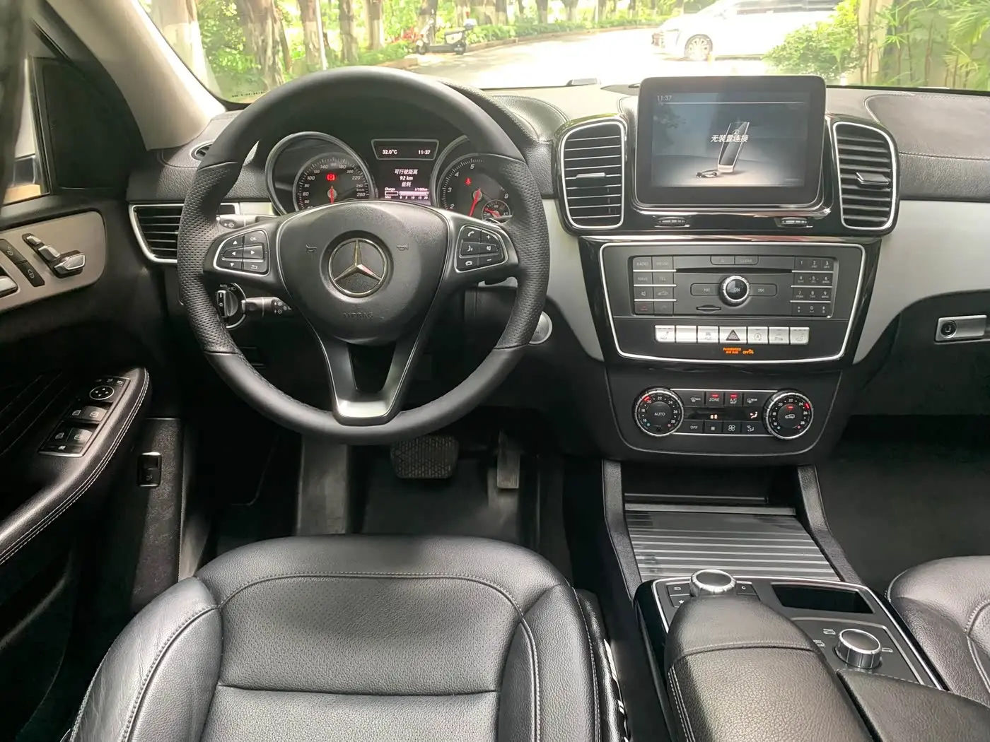 Mercedes-Benz GLE Coupe 2017 — Фото 9/20