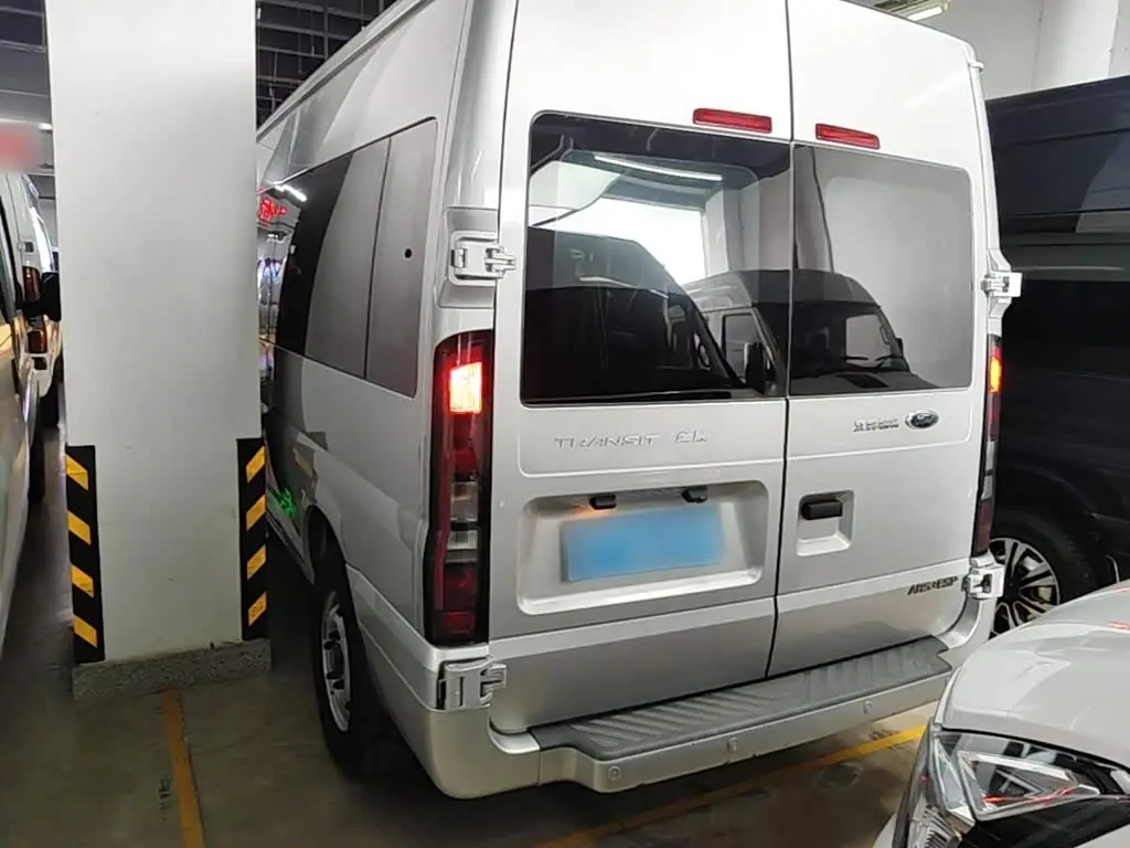 Ford New Generation Transit 2021 — ფოტო 5/20