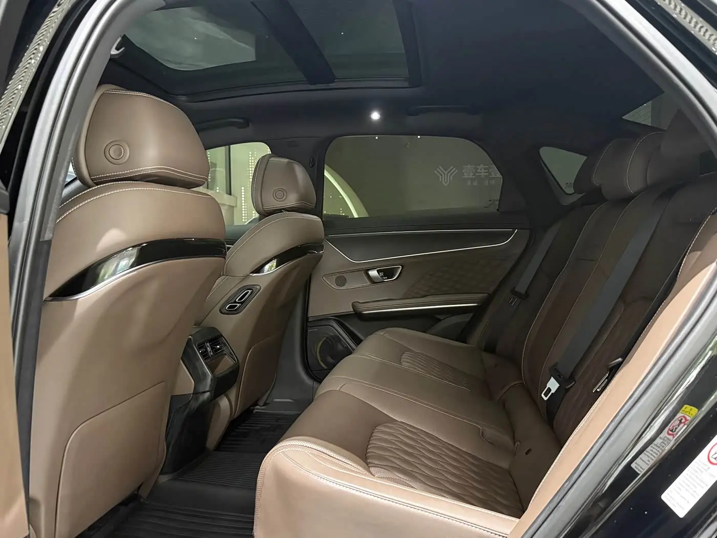BYD Han 2023 — Photo 6/20