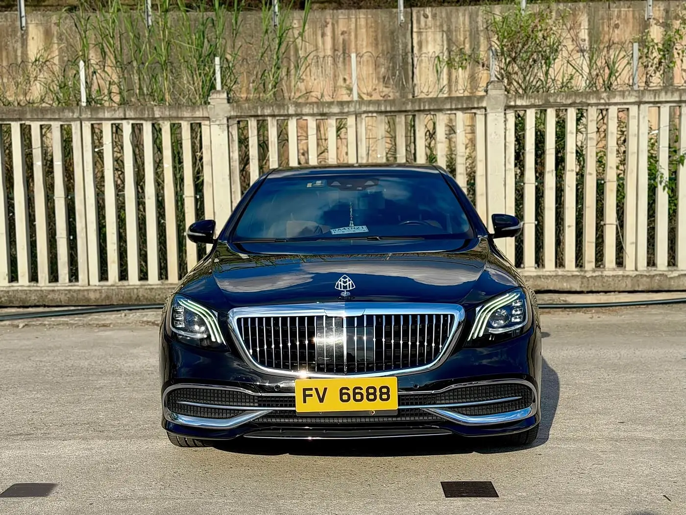 Mercedes-Benz Maybach S-Class 2018 — Photo 15/16