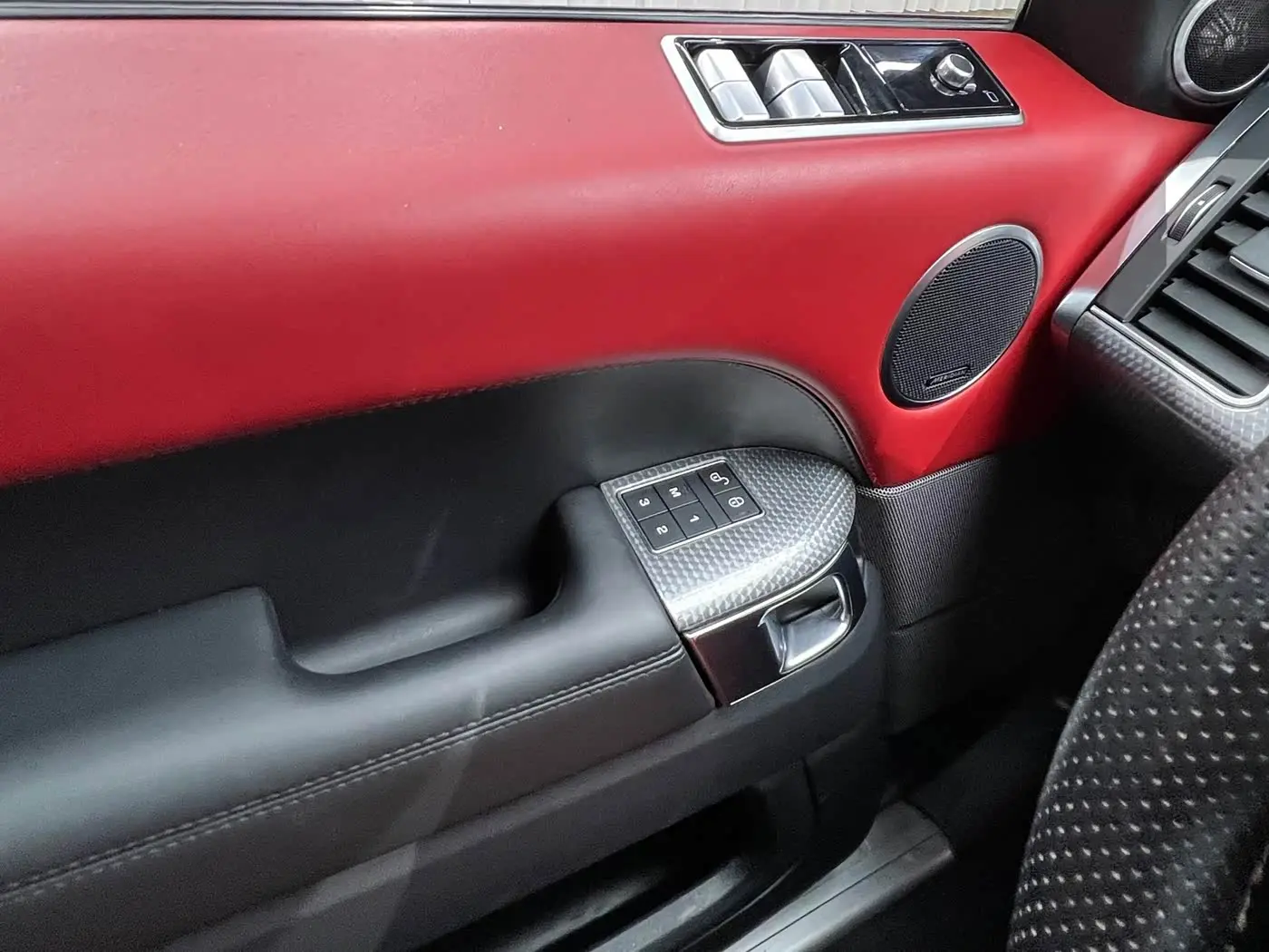 Land Rover Range Rover Sport 2019 — Şəkil 14/20