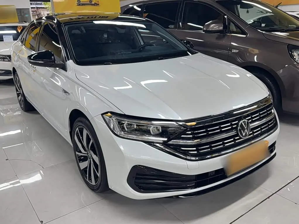 Volkswagen Sagitar 2025 — Photo 9/18