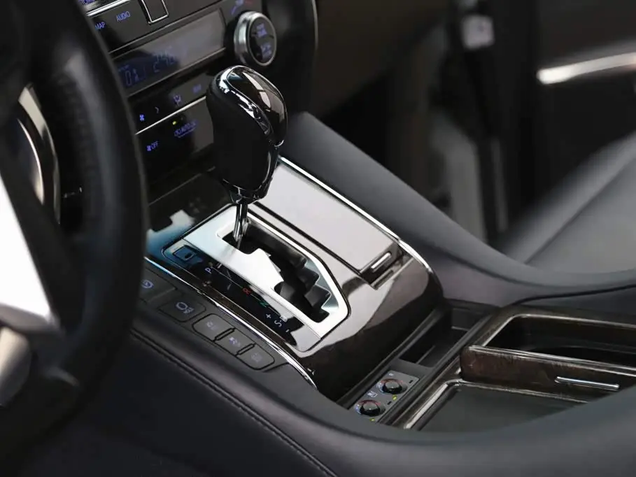 Toyota Vellfire 2021 — Фото 16/20