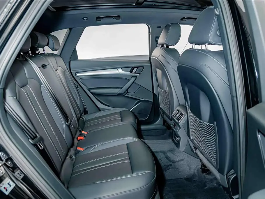 Audi Q5L 2024 — Şəkil 20/20