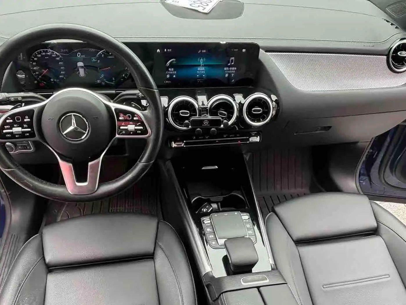 Mercedes-Benz GLA 2021 — Фото 5/9