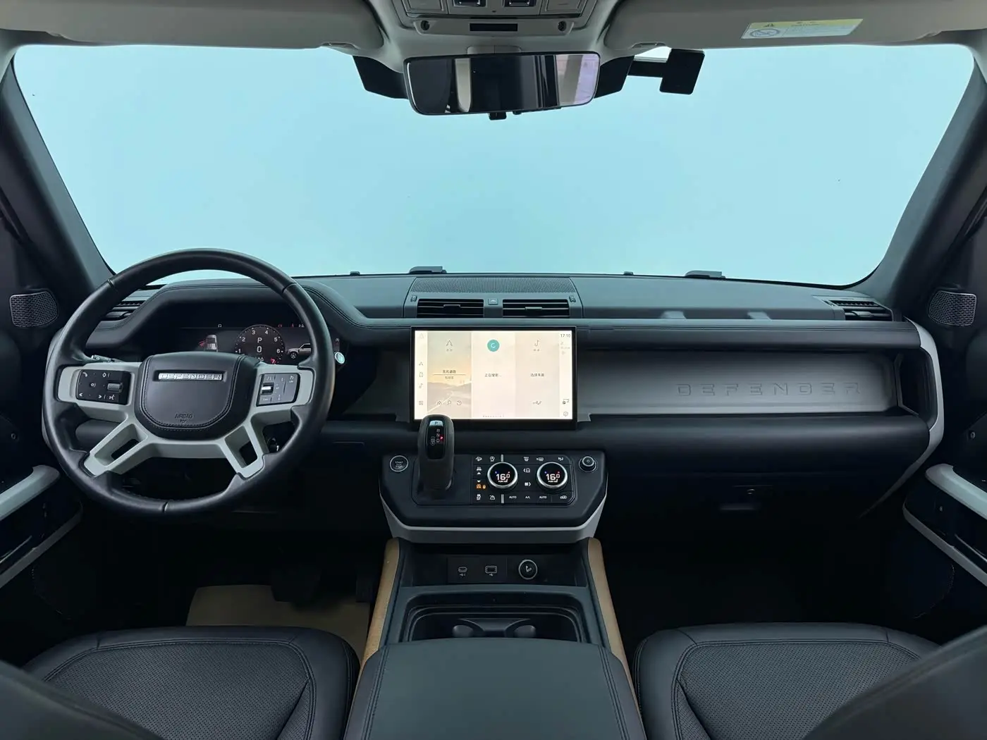 Land Rover Defender 2023 — ფოტო 5/12