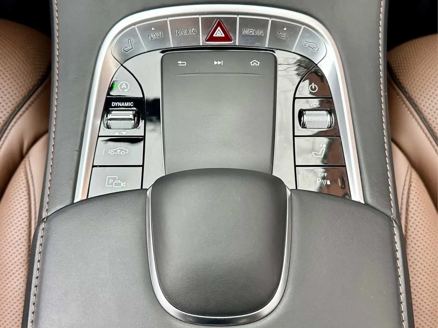Mercedes-Benz Maybach S-Class 2019 — Фото 9/16