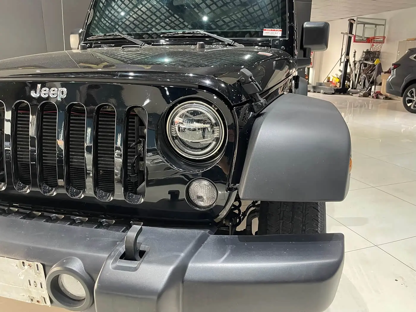 Jeep Wrangler 2016 — Фото 14/14