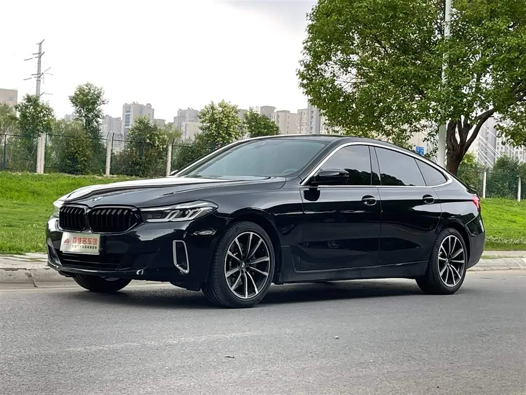 BMW 6 Series GT 2024 — Photo 1/20