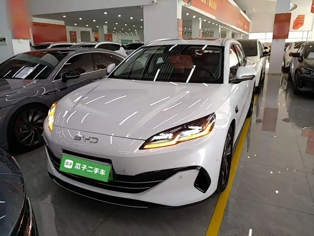 BYD Seal 06 DM-i Touring 2025 — Фото 3/20