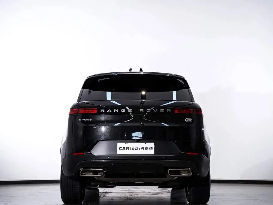 Land Rover Range Rover Sport 2024 — Фото 7/20