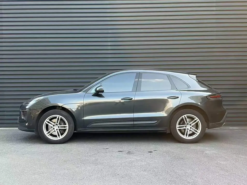 Porsche Macan 2024 — ფოტო 3/20