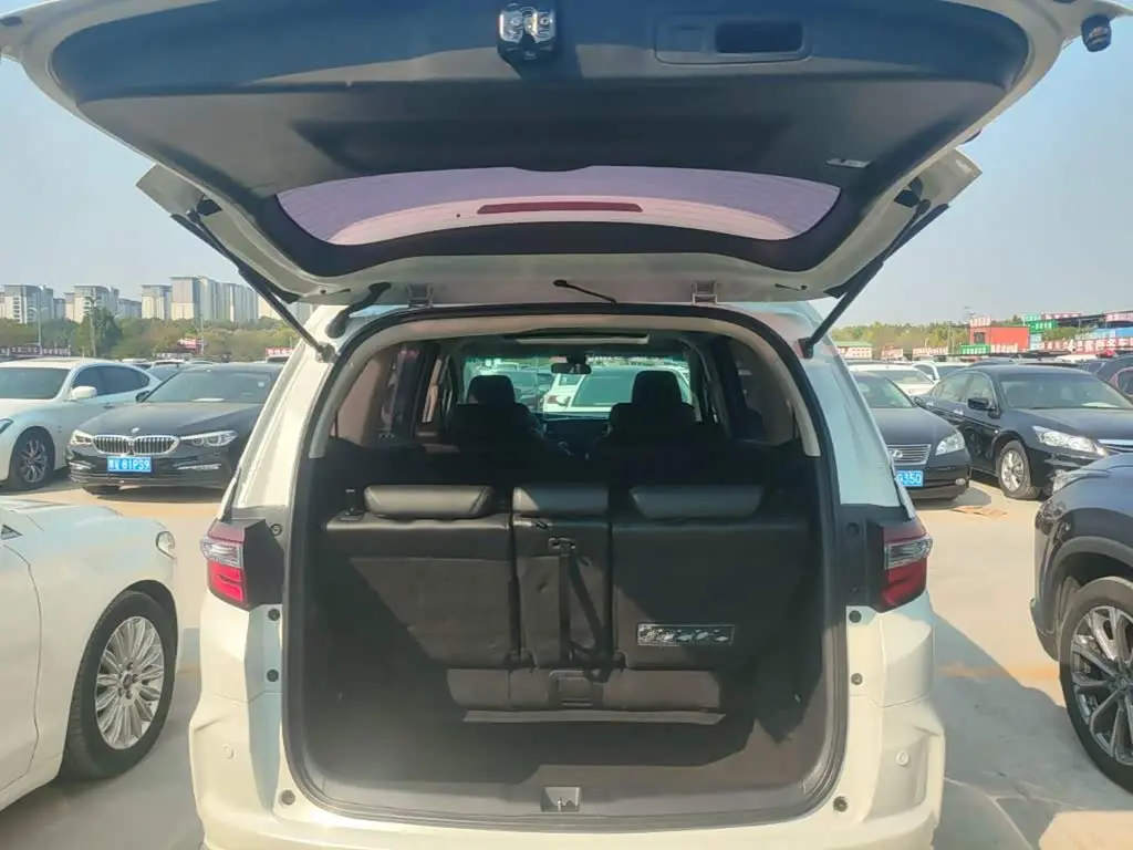 Honda Odyssey 2020 — Photo 19/20
