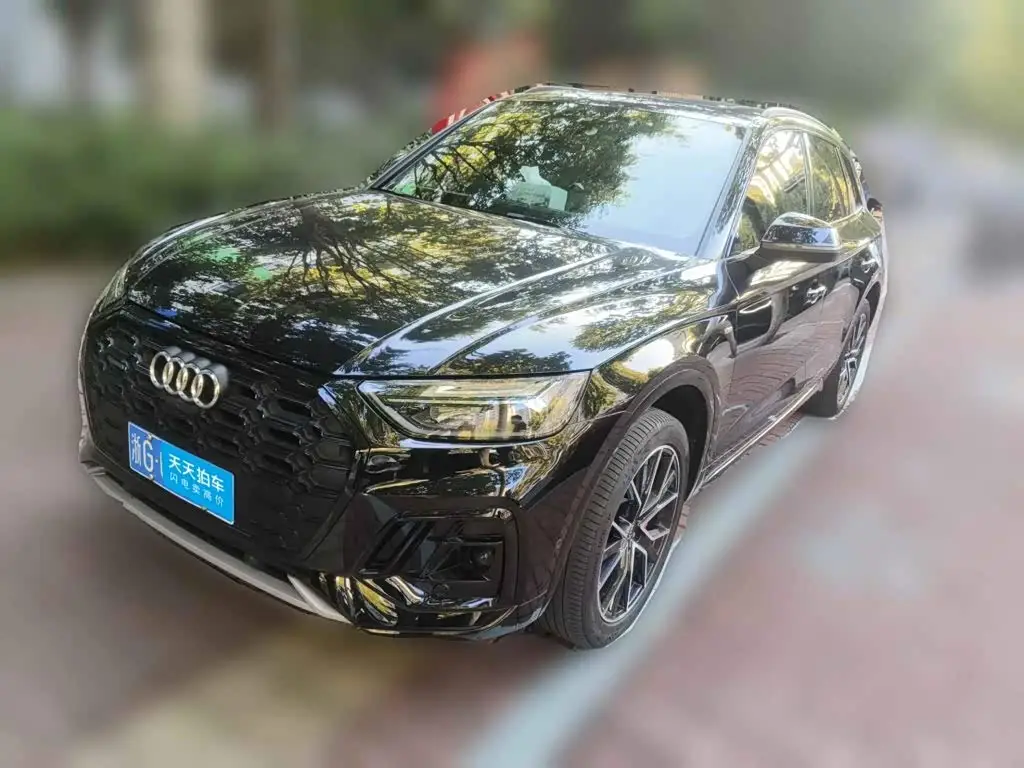 Audi Q5L, 2025