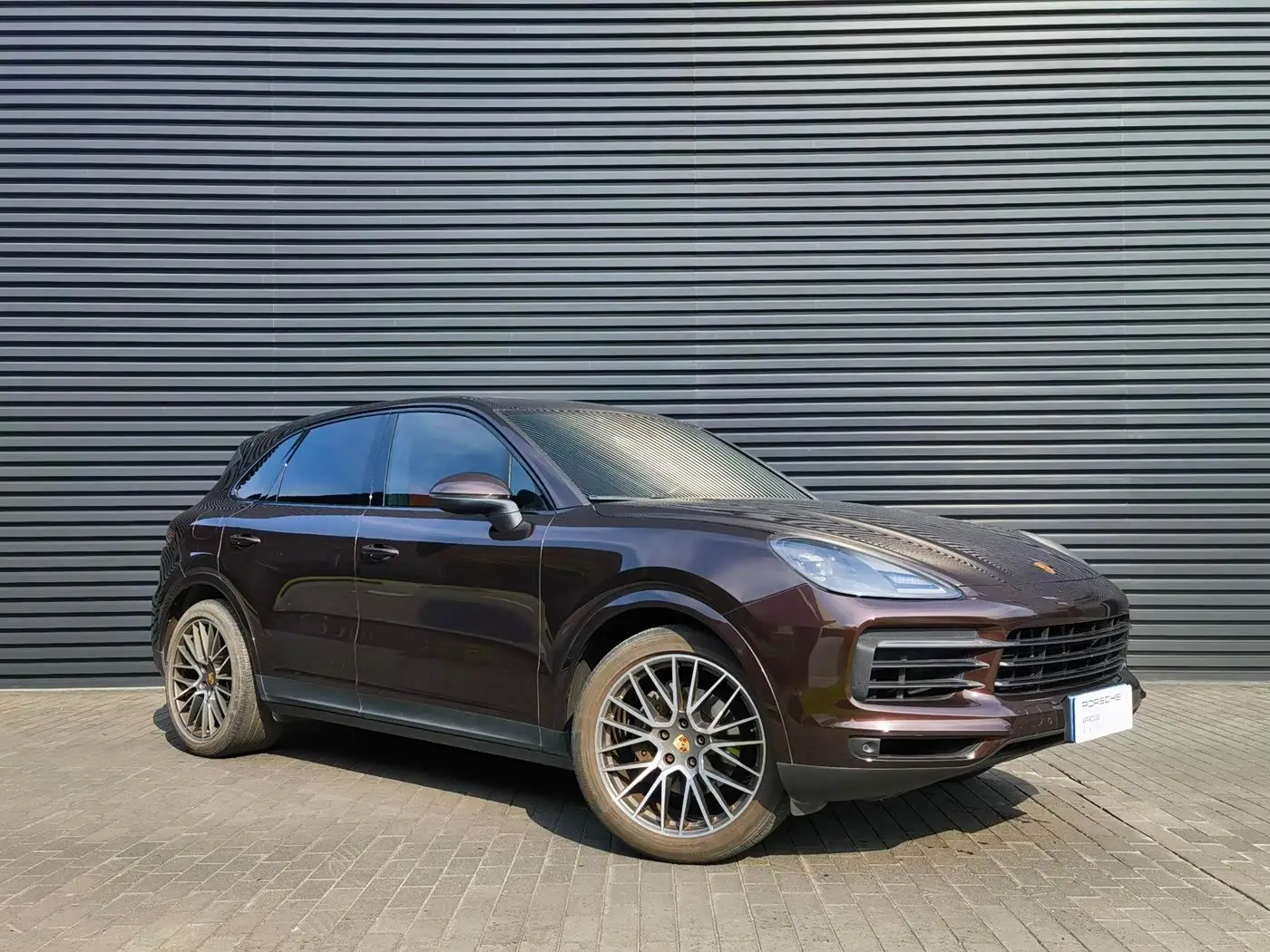 Porsche Cayenne 2022 — Şəkil 9/11