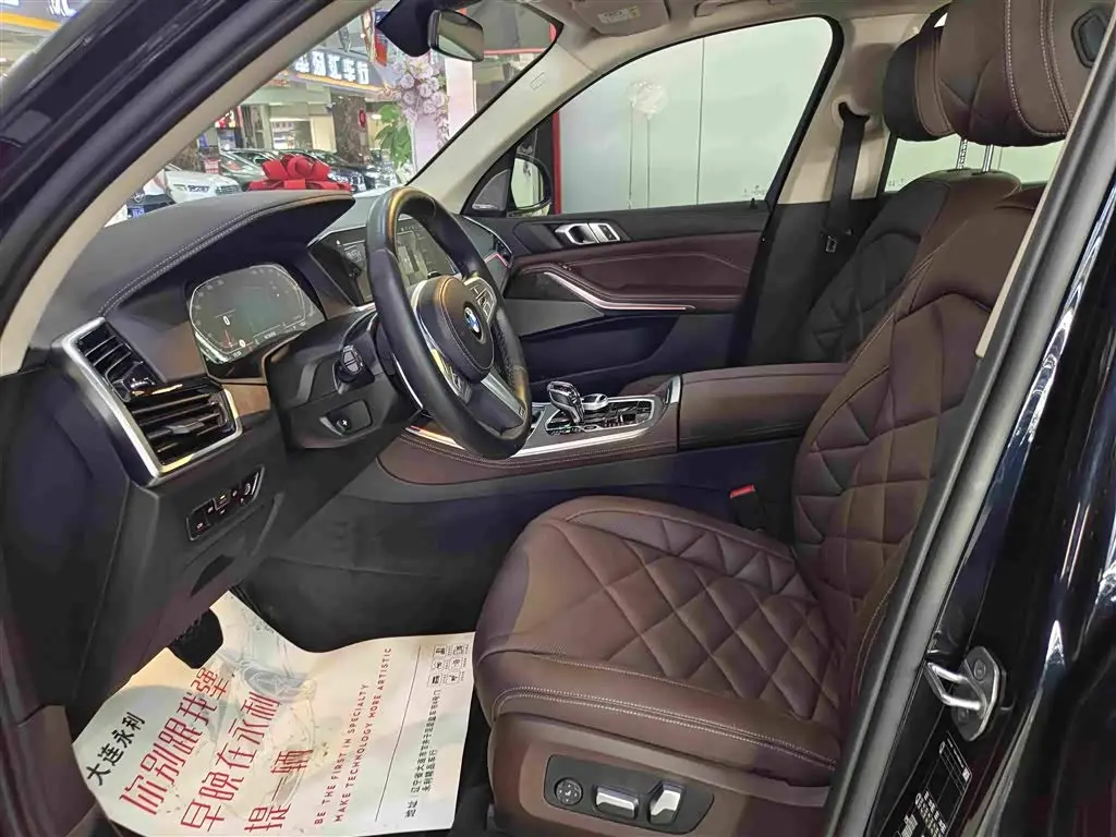 BMW X5 2023 — Photo 4/17