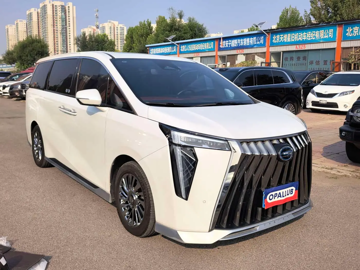 GAC Trumpchi Trumpchi M8 2025 — Photo 3/20