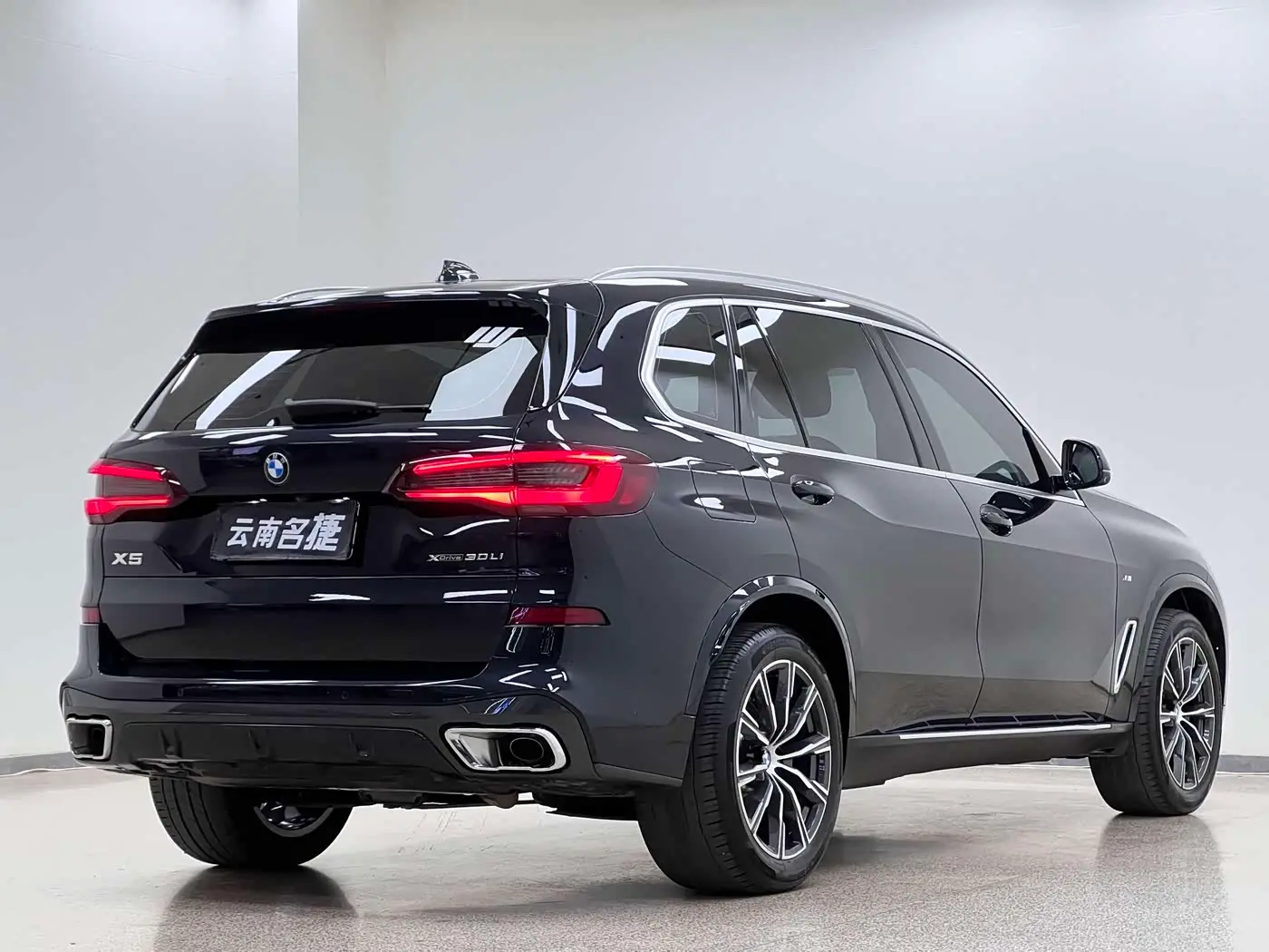 BMW X5 2023 — Photo 7/20