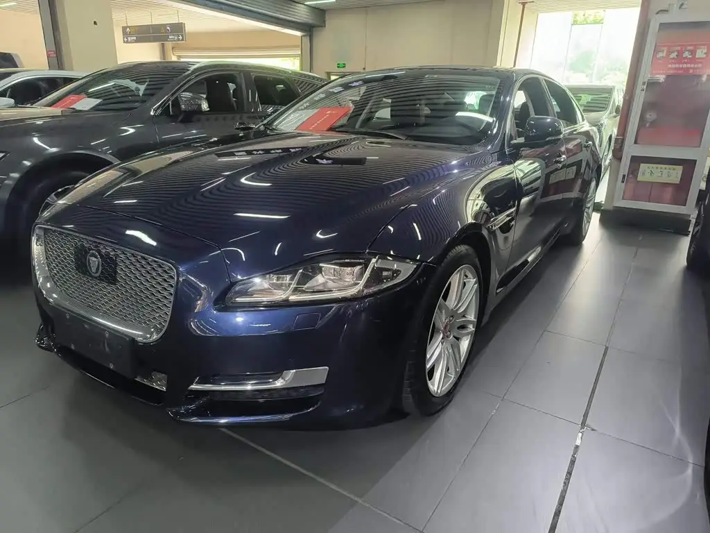 Jaguar XJ, 2018