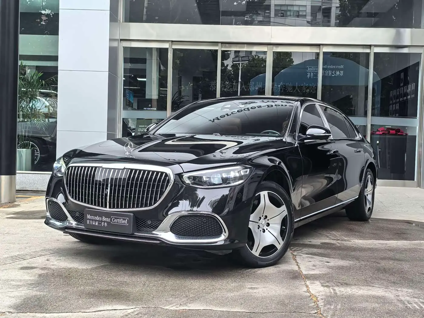 Mercedes-Benz Maybach S-Class, 2025