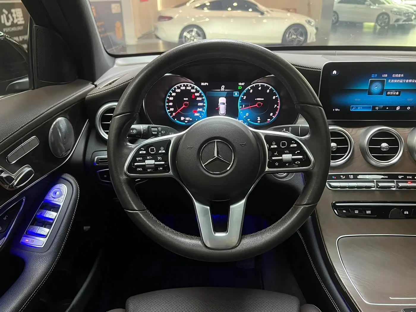 Mercedes-Benz GLC 2019 — Фото 10/20