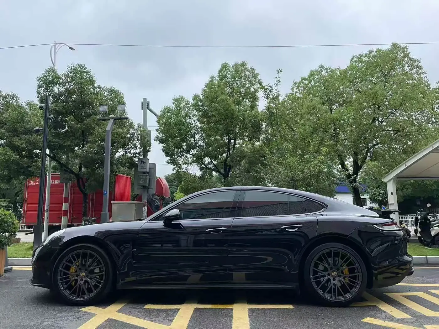 Porsche Panamera 2022 — Photo 15/15