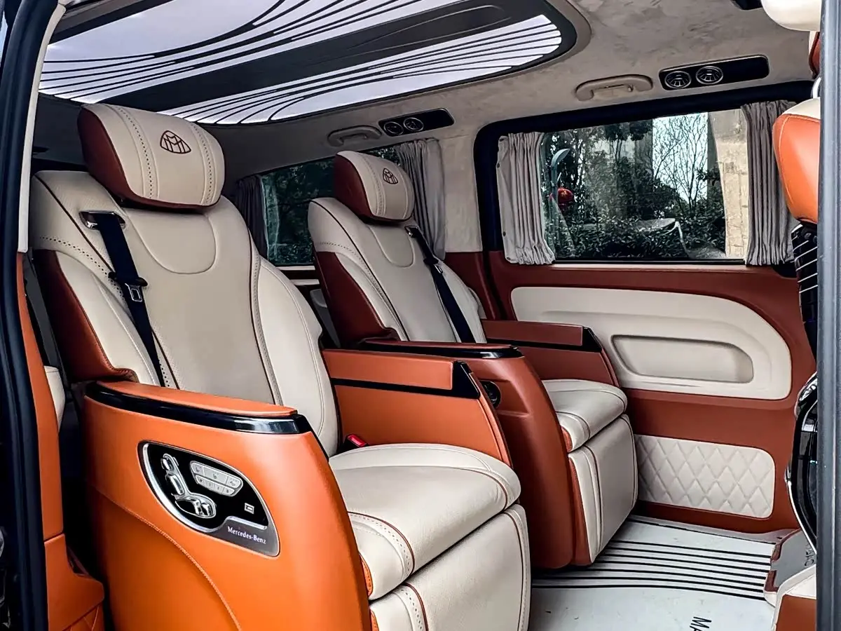 Mercedes-Benz Vito 2023 — Фото 19/20