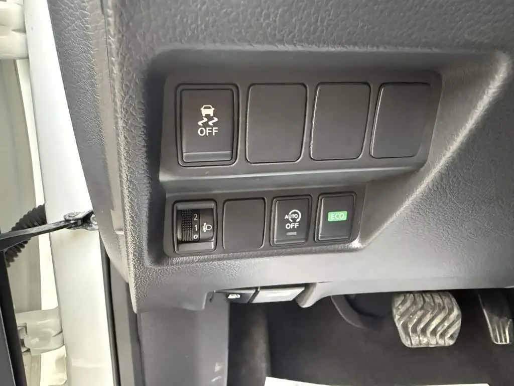 Nissan X-Trail 2019 — Photo 19/19