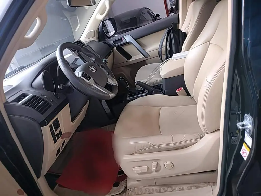 Toyota Prado 2015 — Фото 20/20