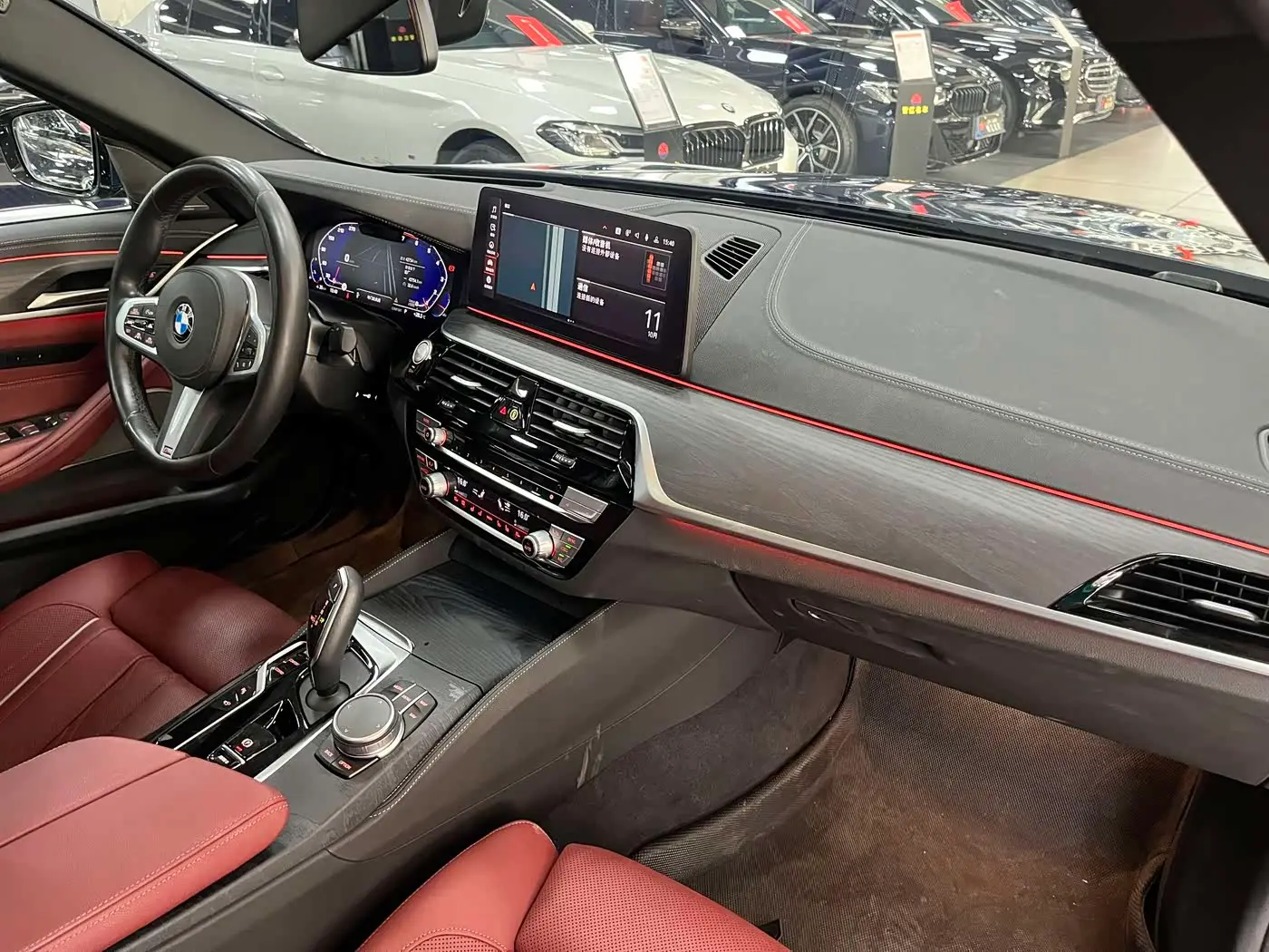 BMW 5 Series 2021 — Photo 4/10